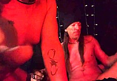 gorgeous tranny gets pounded by construction worker