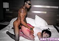 i'm the teen performer gia lovelly in this scene