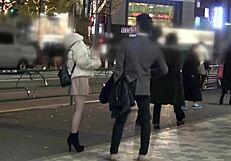 God-Level Beauty Akari, Harajuku Clerk, Shakes Hips Wildly!!