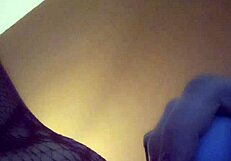 leftyxlucci enjoying some self-pleasure time