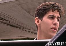 Gay guy gives pleasuring blowjob bareback