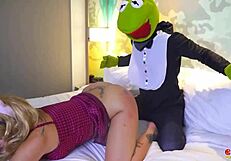 Cosplay Clown Bent Over in Florida for Big Ass Doggystyle