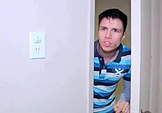 Dana Barzagli spies on milf lesbian threesome