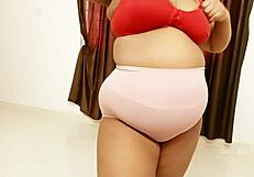 i admire this sexy lady with her big boobs