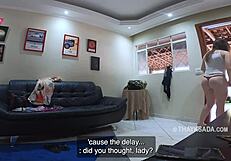 N�o Resisti E Fiz Sexo Com O Entregador Transei Com O Entregador De Pau Enorme - Real Entregador V�deo Com Legendas Em Ingl�s