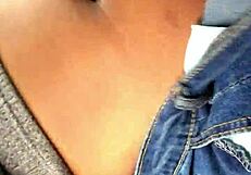 i love those perfect tits bouncing in the car