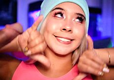 Pretty Girl Deepthroats Hard Cock On Webcam