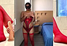 Perrita Rica Shows Her Pussy with Toys and Cock