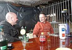 pagaram 50 reais para a dany rio official fazer um boquete ao vivo no podcast ela aceitou e deixou os convidados desconfortaveis com a cena