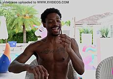 Chatting with ebony pornstars Openlegs Stretch3x and Raquel Mendoza in 10 questions