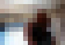 फेमडॉम मिस्ट्रेस स्मॉल 18+ कॉक पर बीडीएसएम ह्यूमिलिएशन में लाफ्स करती है