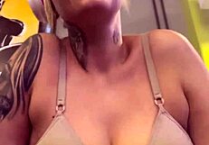 I'm sweaty at the gym, horny and dripping wet