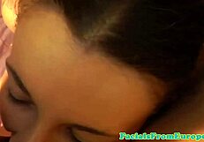 यूरोपियन कम रंडियां पीओवी फेशियल में जोरदार लंड चूसती