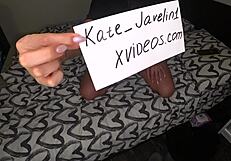 i'm wanking my wet pussy so hard it feels amazing