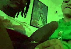 मोटी क्यूबन मामासिता ने लिल डी को डिनर में निगल लिया, वाइल्ड राइड में उसकी कैरिबियन कर्व्स ने कंट्रोल लिया