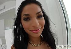 Asstraffic threesome with double penetration for eager participant