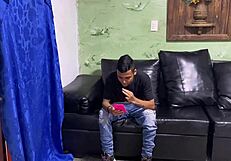 Mi Hermanastro Me Explica Sexologia Después de Llegar de Estudiar con Una Buena Follada Interracial