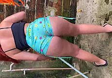 i hired this maid with big ass who sucked my dick