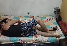 मैंने कहा, काम से थक गया हूँ, लेकिन बेयरबैक चुदाई करो