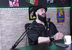 गेब और टिफनी रोचा रेड लिंगरी में ग्रुप के साथ हॉट स्विंग