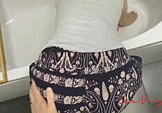 Step Mom Stuck In Leggings Gets Doggystyle Blowjob