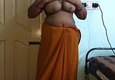 i watch desi wife in saree showing off