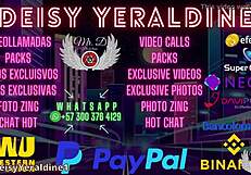 Deisyeraldine flashing tits and ass in the city streets?