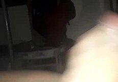 se masturba a media noche casero gay