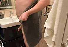 Cheating on wife with her friend while she's at the store—Russian amateur bent over with tight pussy.