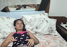 Woke up craving lesbian fun with Keu Aguiar