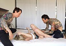 Unbelievable! Jill Kassidy Threesome with Owen and Small Hands Rocks!