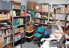 Amateur Teen 18+ Masturbates In Mirror While Suspected Thief Watches