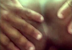 montei em cima do neg�o bombado da academia e soquei a pica at� o talo, orgasm came hard