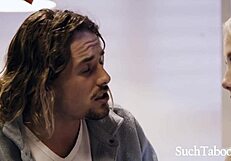 Musicians Deflower Virgin Fans With Dixie Lynn