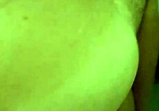 eu chic�o levando no cu de quatro do vigilante pirocudo