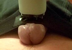 Massage turns into handjob, cum flows like rain 😏💦