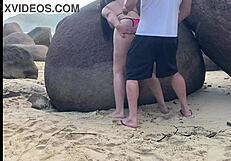 esposa gostosa walks in thong on the trail, showing her big ass in the woods