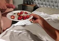 Puta Aburrida Arma Orgia Por Internet 2