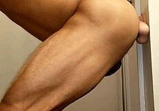 लवरी व्हाइट ने स्टीमी शावर में तीखा एनल प्ले करके डोमिनेट किया