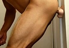 लवरी व्हाइट ने स्टीमी शावर में तीखा एनल प्ले करके डोमिनेट किया