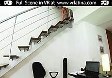 Pretty Latin teen rides to orgasm in VR?