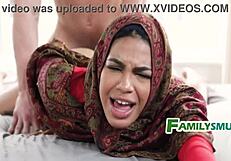 डेम स्टेपब्रो, होप माय हब्बी मैचेस योर ह्यूज साइज