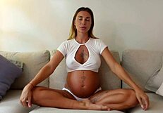 Wow! Tantric Meditation Turns Into Wild Masturbation With Teacher Roxy Fox