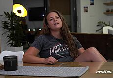 accompany lea on her personal self-discovery journey