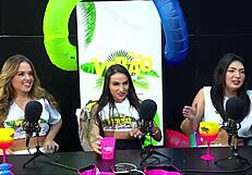 Showing My Dick In California Summer - Gay Amateurs Usa