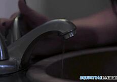 gorgeous dyke squirting during sensual fingering 😍