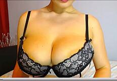 Kattelovely1 chats on webcam with big tits and blonde hair