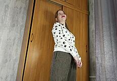 Backstage Photoshoot Turns Into Crazy Orgasm for Horny Amateur with Big Ass