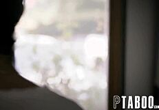 सुपरस्टार जॉक ने वर्जिन एफ्टन ओपल को ताना देकर बेड पर चोदा क्यों?