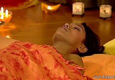 हेय बेब, आज रात मेरे मसाज ट्रिक्स सीखना चाहती हो?